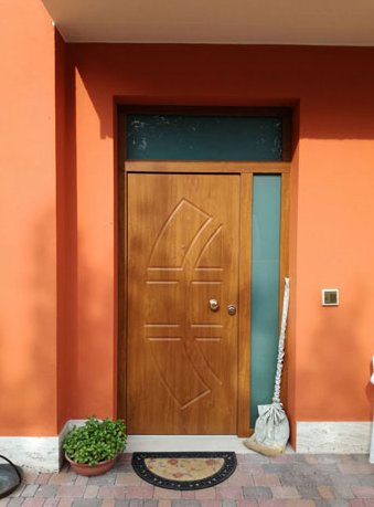 PORTA BLINDATA CON SOPRALUCE E FIANCOLUCE 2